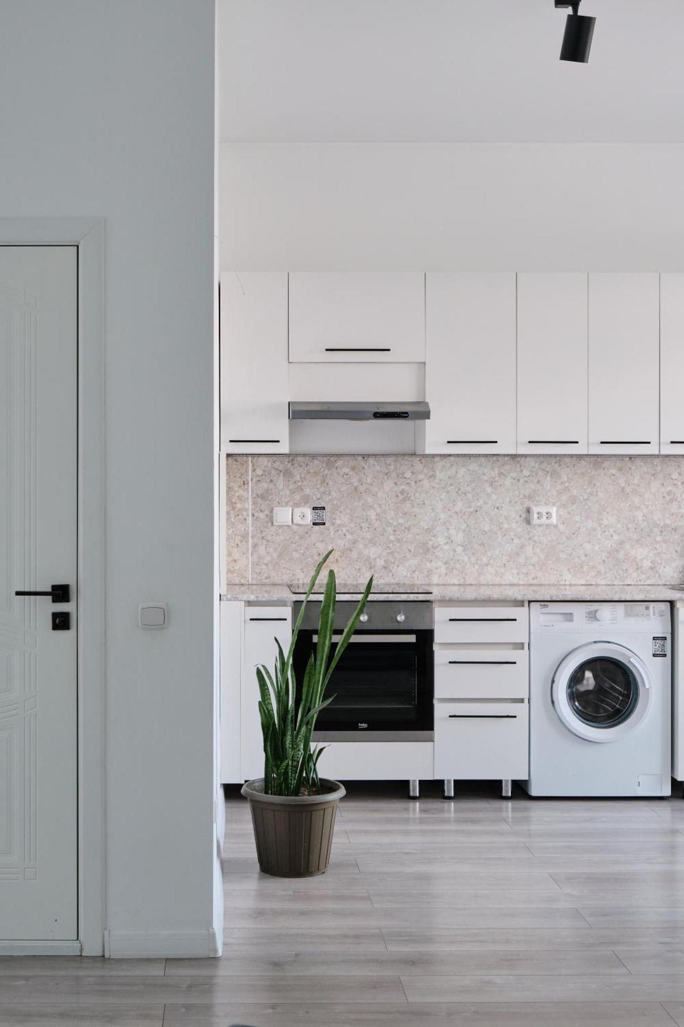 Seven City Apartments Semey Buitenkant foto