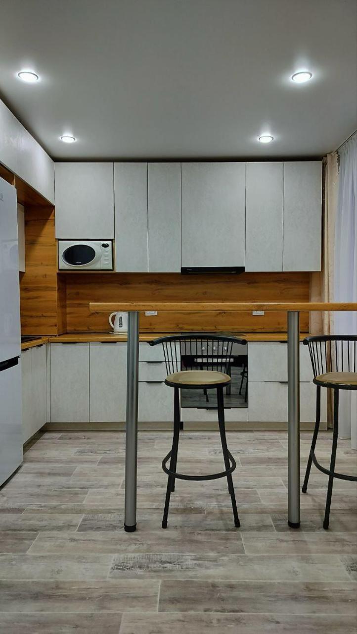 Seven City Apartments Semey Buitenkant foto