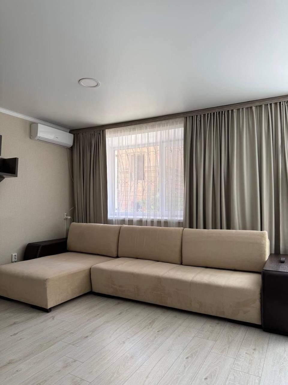 Seven City Apartments Semey Buitenkant foto
