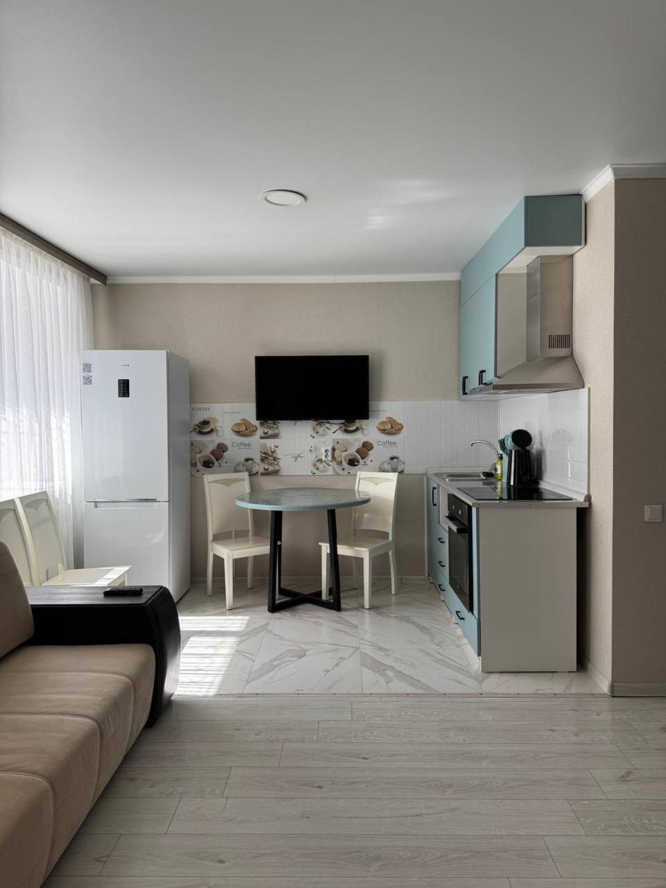 Seven City Apartments Semey Buitenkant foto