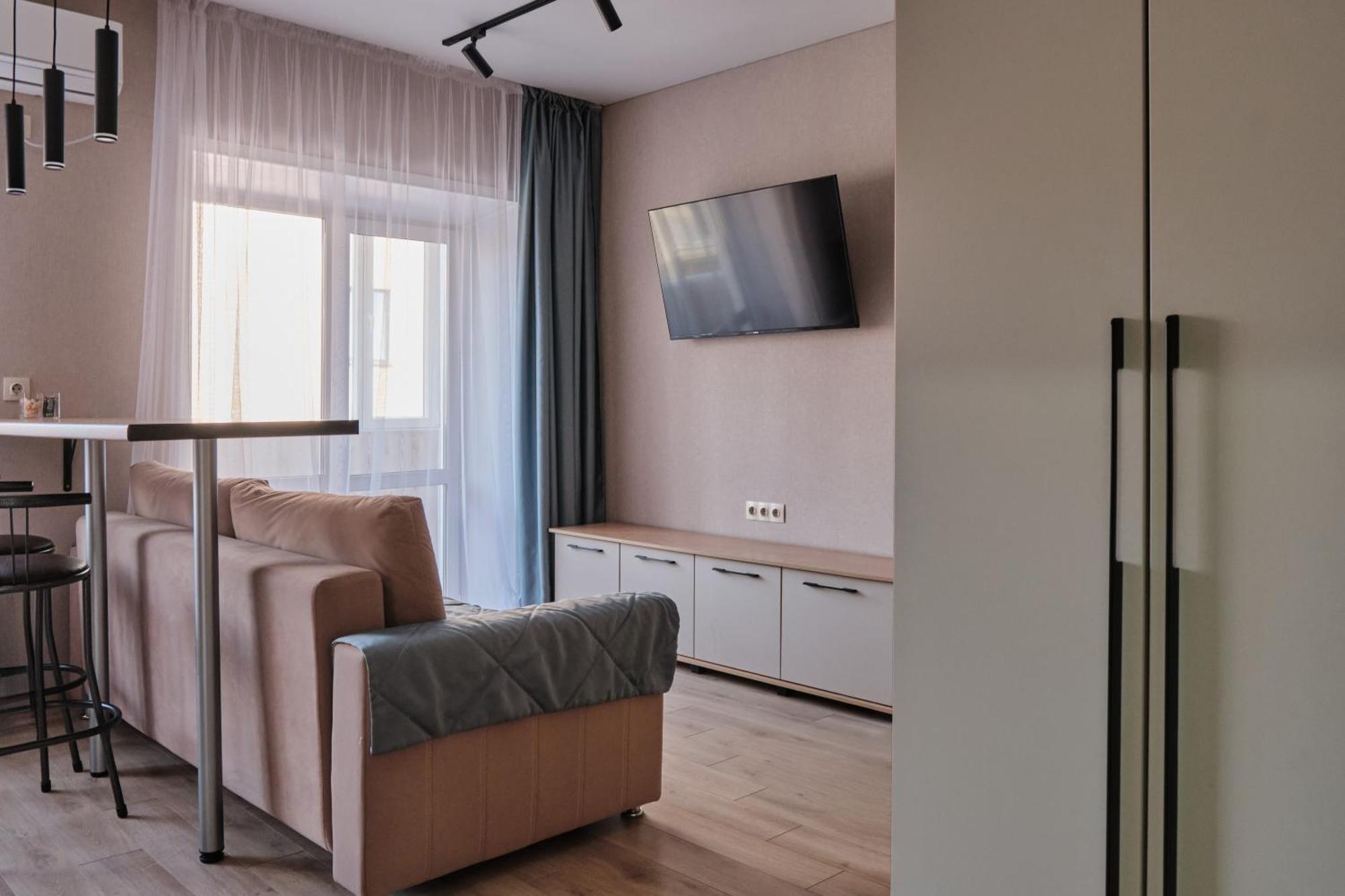 Seven City Apartments Semey Buitenkant foto