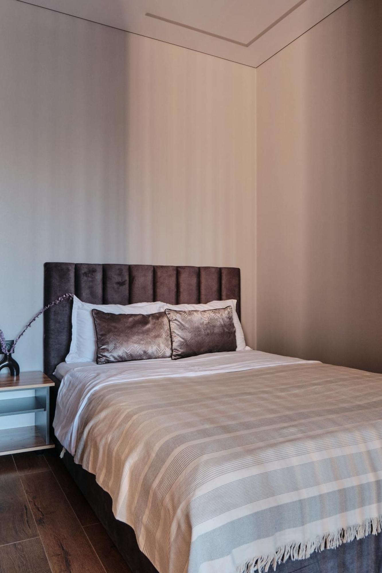 Seven City Apartments Semey Buitenkant foto