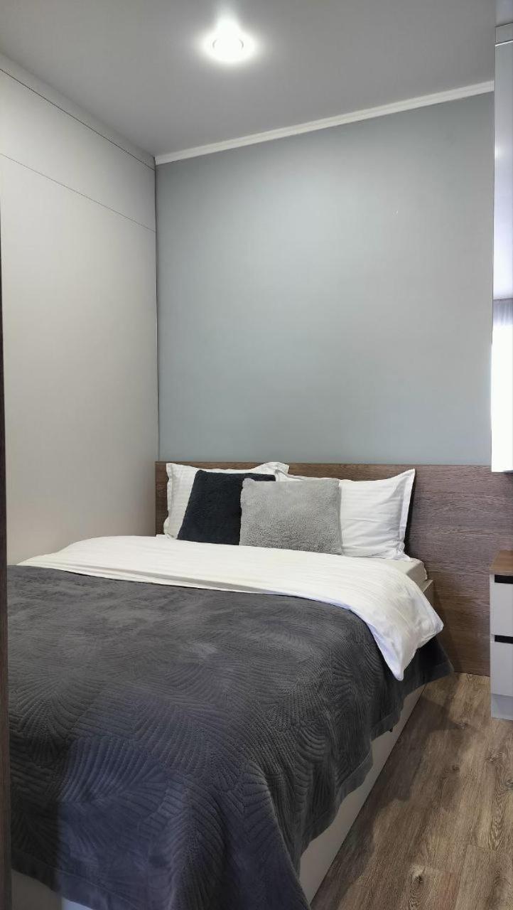 Seven City Apartments Semey Buitenkant foto
